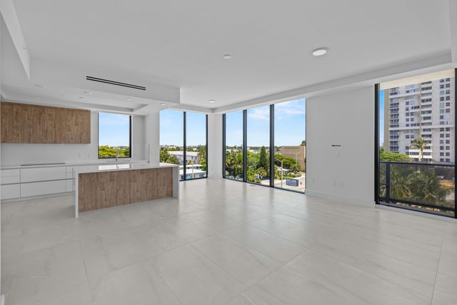 305 Briny Avenue 406, Pompano Beach, FL 33062