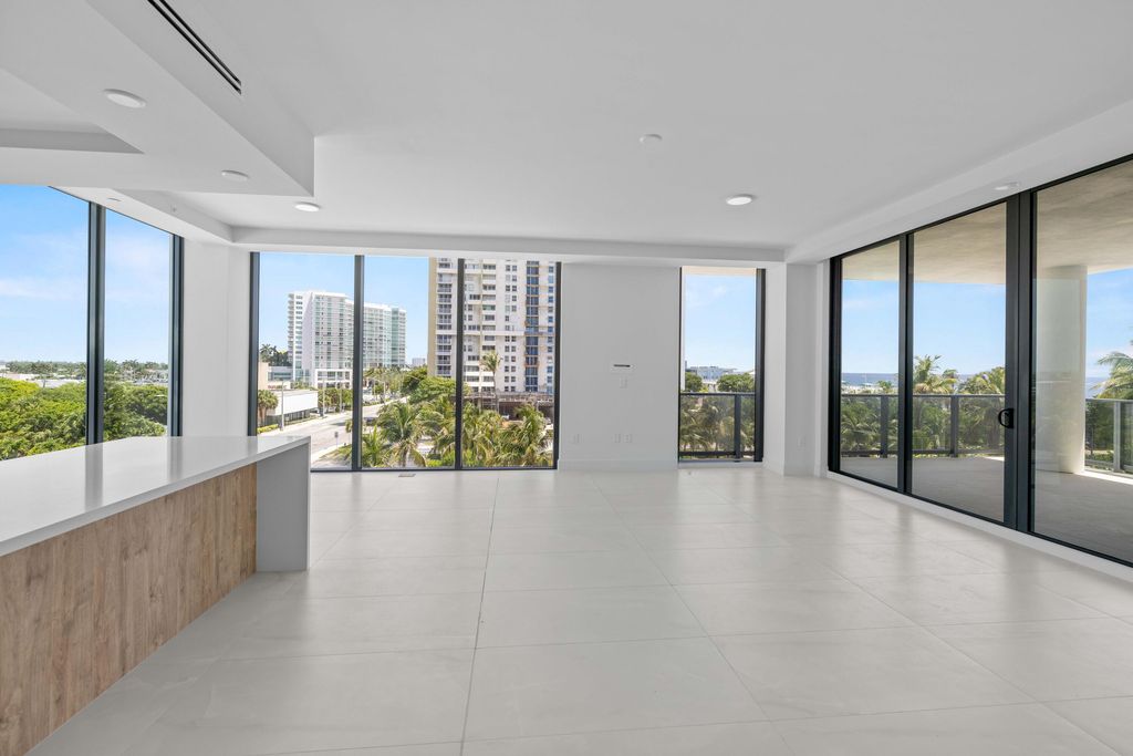 305 Briny Avenue 406, Pompano Beach, FL 33062