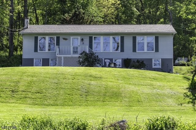 25 Hope Rd, Liberty Twp., NJ 07838