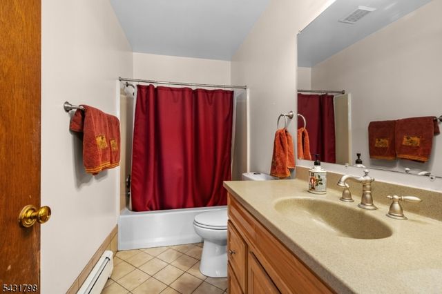 25 Hope Rd, Liberty Twp., NJ 07838