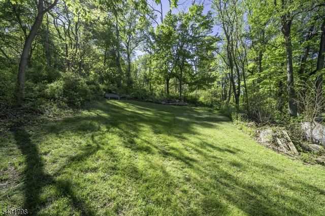 25 Hope Rd, Liberty Twp., NJ 07838