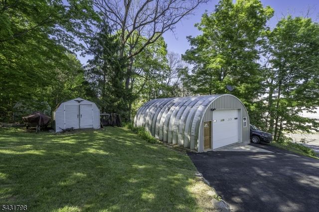 25 Hope Rd, Liberty Twp., NJ 07838