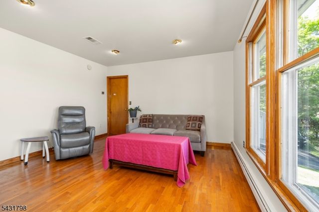 25 Hope Rd, Liberty Twp., NJ 07838