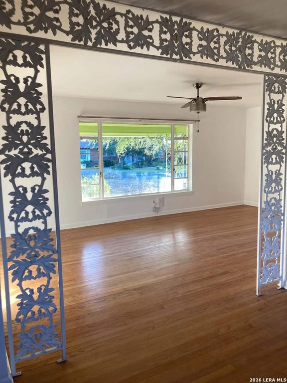 133 BEVERLY DR, San Antonio, TX 78201