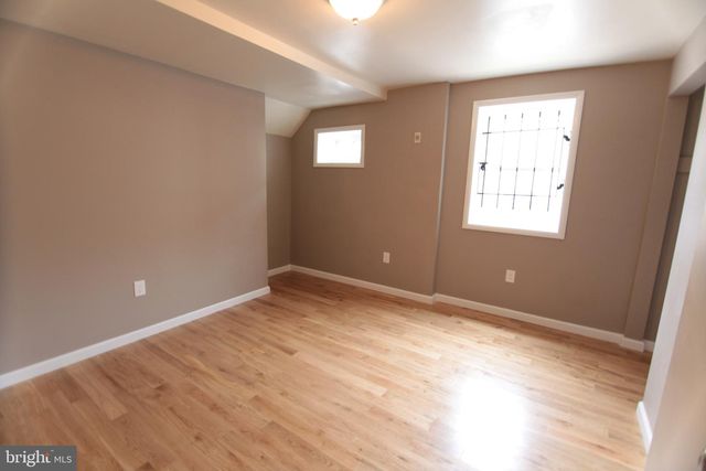 2000 N 17TH ST, Philadelphia, PA 19121
