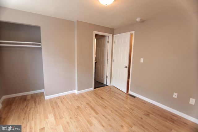 2000 N 17TH ST, Philadelphia, PA 19121