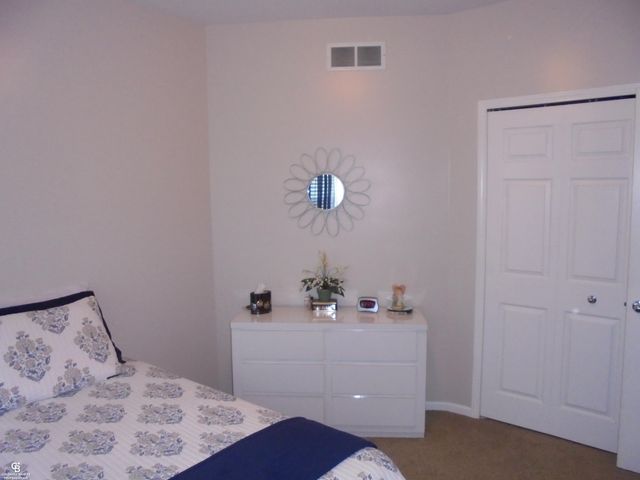 29260 Philadelphia Drive Unit 55, Chesterfield, MI 48051