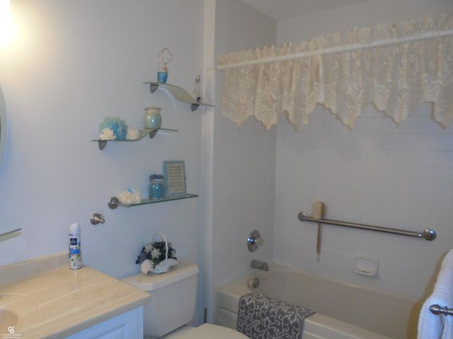 29260 Philadelphia Drive Unit 55, Chesterfield, MI 48051