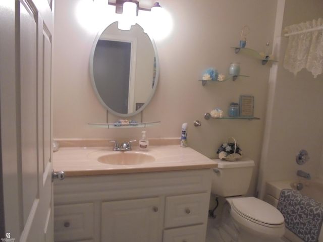 29260 Philadelphia Drive Unit 55, Chesterfield, MI 48051