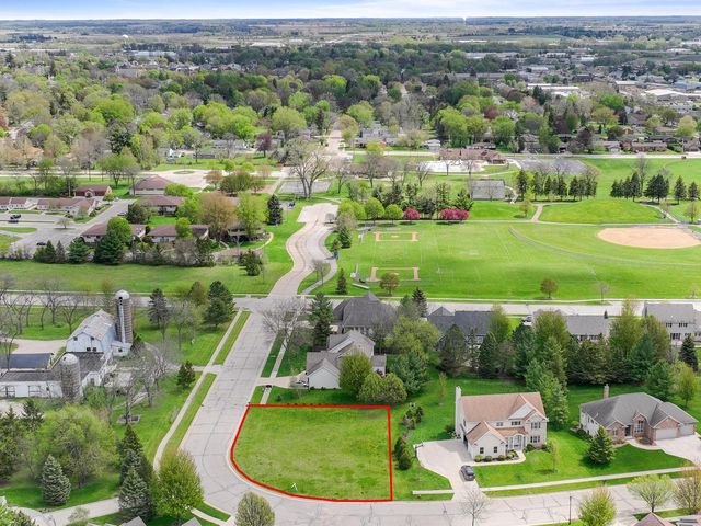 Lt12 S Stonefield ROAD, Elkhorn, WI 53121