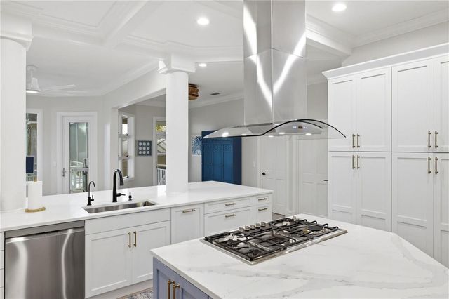 4034 ROBERTS POINT ROAD, Sarasota, FL 34242