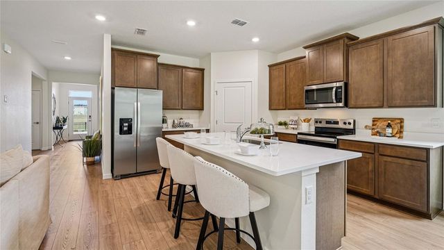 4542 NW 39TH STREET ROAD, Ocala, FL 34482