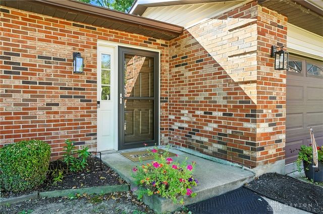 2564 Valais Court, Dayton, OH 45458