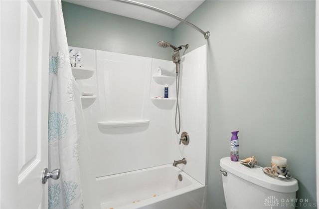 2564 Valais Court, Dayton, OH 45458