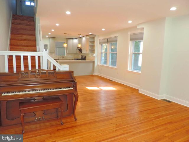 309 DARTMOUTH AVE, Swarthmore, PA 19081