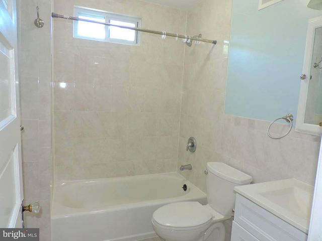 309 DARTMOUTH AVE, Swarthmore, PA 19081