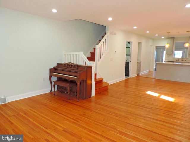 309 DARTMOUTH AVE, Swarthmore, PA 19081