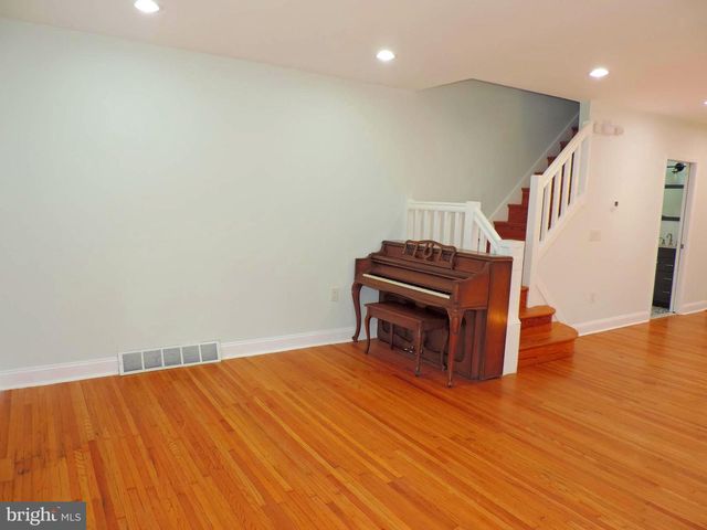 309 DARTMOUTH AVE, Swarthmore, PA 19081