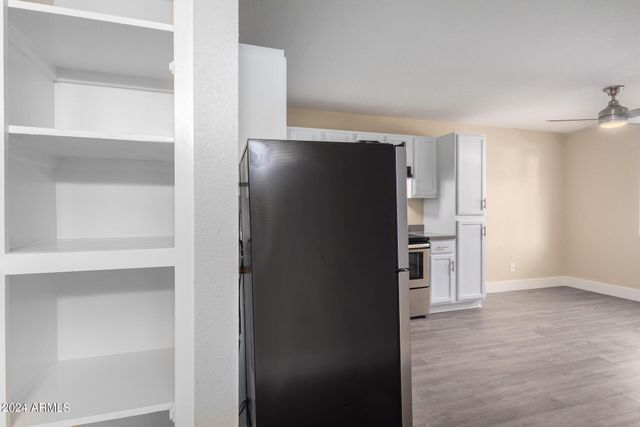 3016 N 37th Street Apt 6, Phoenix, AZ 85018