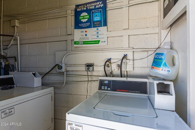 3016 N 37th Street Apt 6, Phoenix, AZ 85018