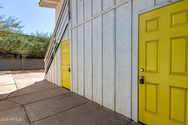 3016 N 37th Street Apt 6, Phoenix, AZ 85018