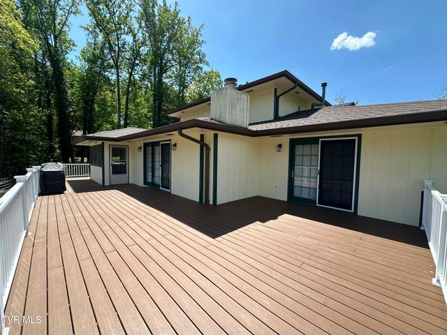 21506 Plantation Road, Bristol, VA 24202