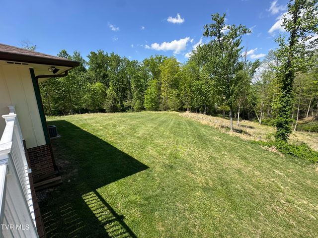 21506 Plantation Road, Bristol, VA 24202