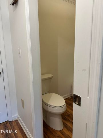 21506 Plantation Road, Bristol, VA 24202