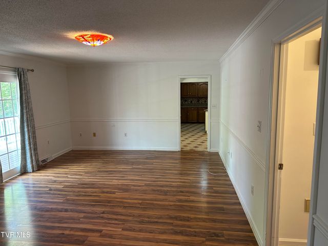 21506 Plantation Road, Bristol, VA 24202