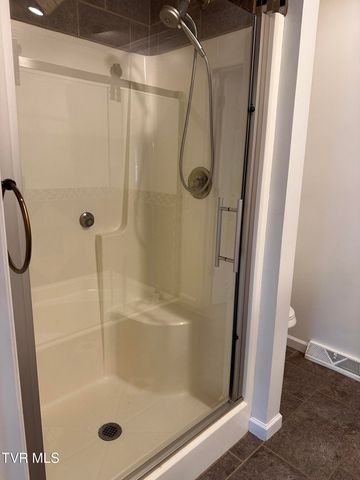 21506 Plantation Road, Bristol, VA 24202