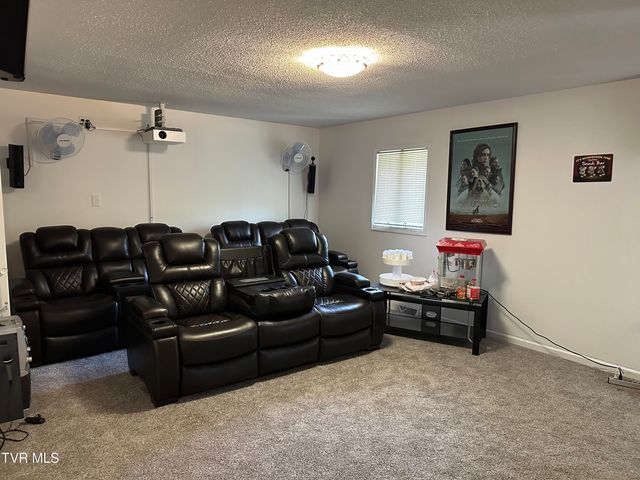 21506 Plantation Road, Bristol, VA 24202