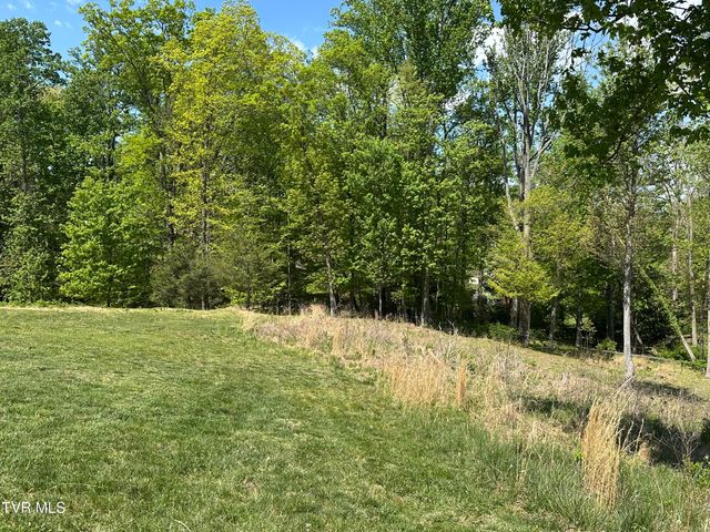 21506 Plantation Road, Bristol, VA 24202
