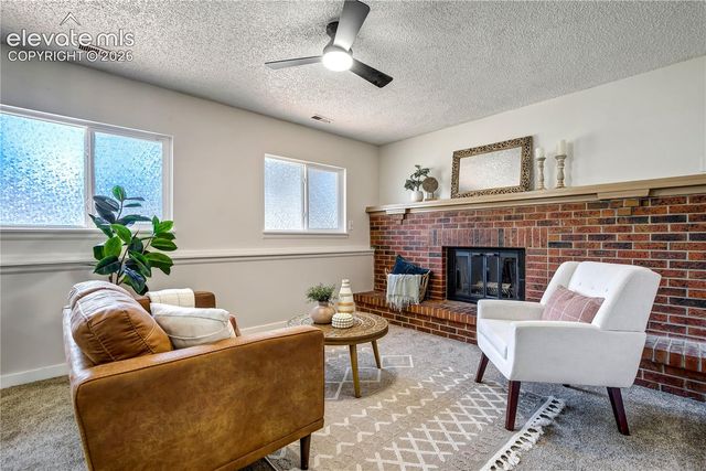 5270 N Nolte Drive, Colorado Springs, CO 80916