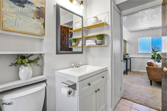 5270 N Nolte Drive, Colorado Springs, CO 80916