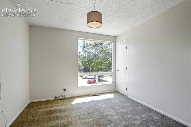5270 N Nolte Drive, Colorado Springs, CO 80916