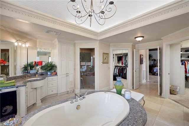 1 Rimrock Road, Russellville, AR 72802