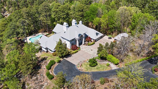 1 Rimrock Road, Russellville, AR 72802