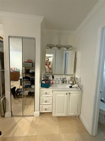 3601 NE 170th St 207, North Miami Beach, FL 33160