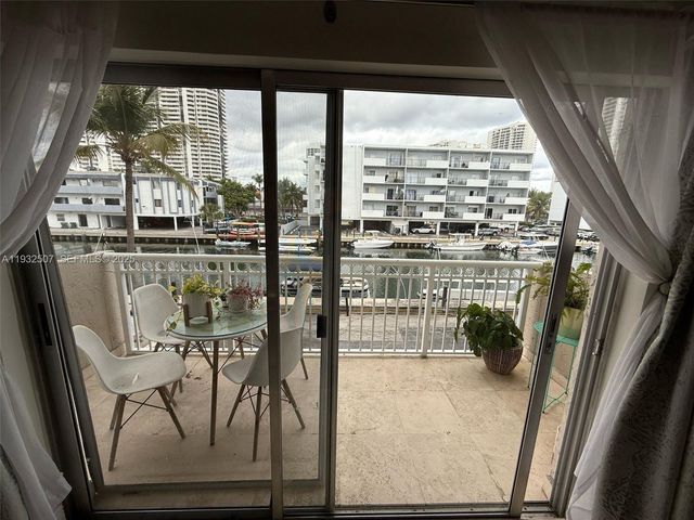 3601 NE 170th St 207, North Miami Beach, FL 33160