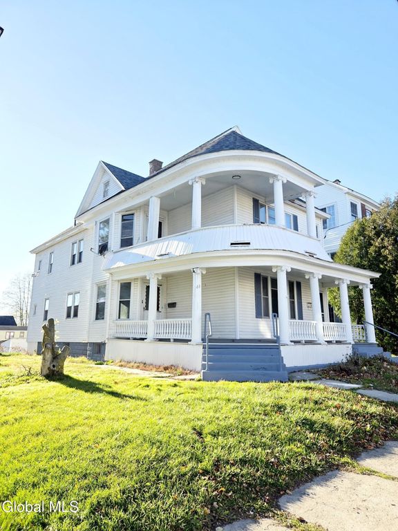 36 Hibbard Street, Amsterdam, NY 12010