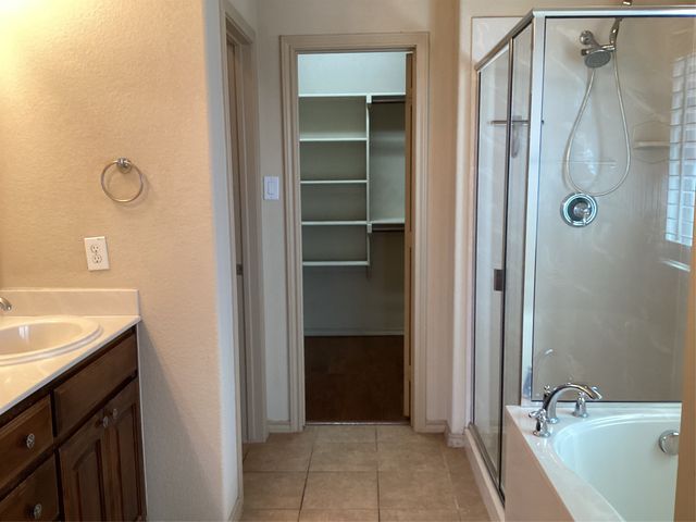 10213 Point Lobos Trail, Fort Worth, TX 76177