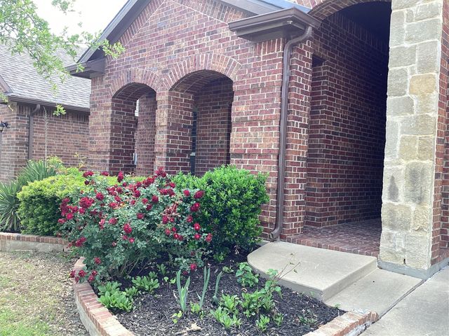 10213 Point Lobos Trail, Fort Worth, TX 76177