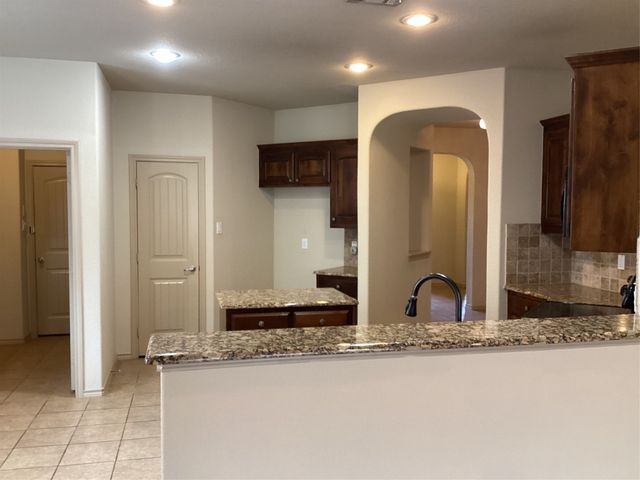 10213 Point Lobos Trail, Fort Worth, TX 76177