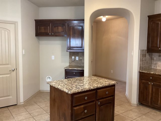 10213 Point Lobos Trail, Fort Worth, TX 76177