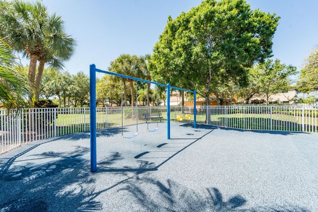 6593 Lurais Drive, Lake Worth, FL 33463