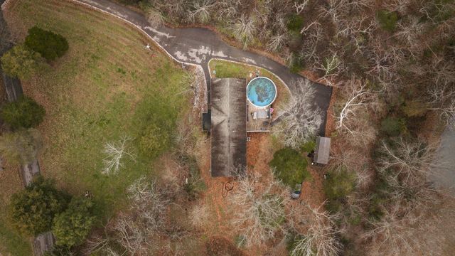 6840 Herbert Shannon Rd, Springfield, TN 37172