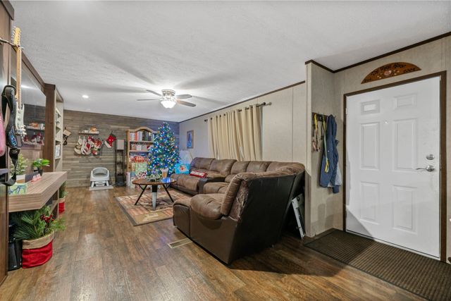 6840 Herbert Shannon Rd, Springfield, TN 37172