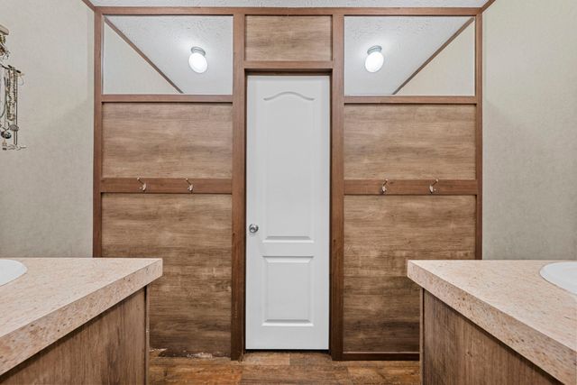 6840 Herbert Shannon Rd, Springfield, TN 37172