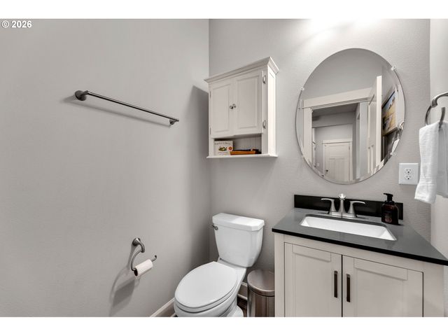 4766 S 16TH Dr, Ridgefield, WA 98642