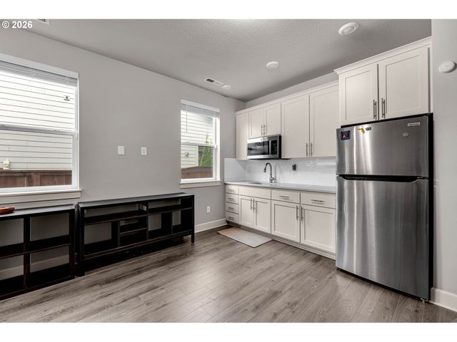 4766 S 16TH Dr, Ridgefield, WA 98642